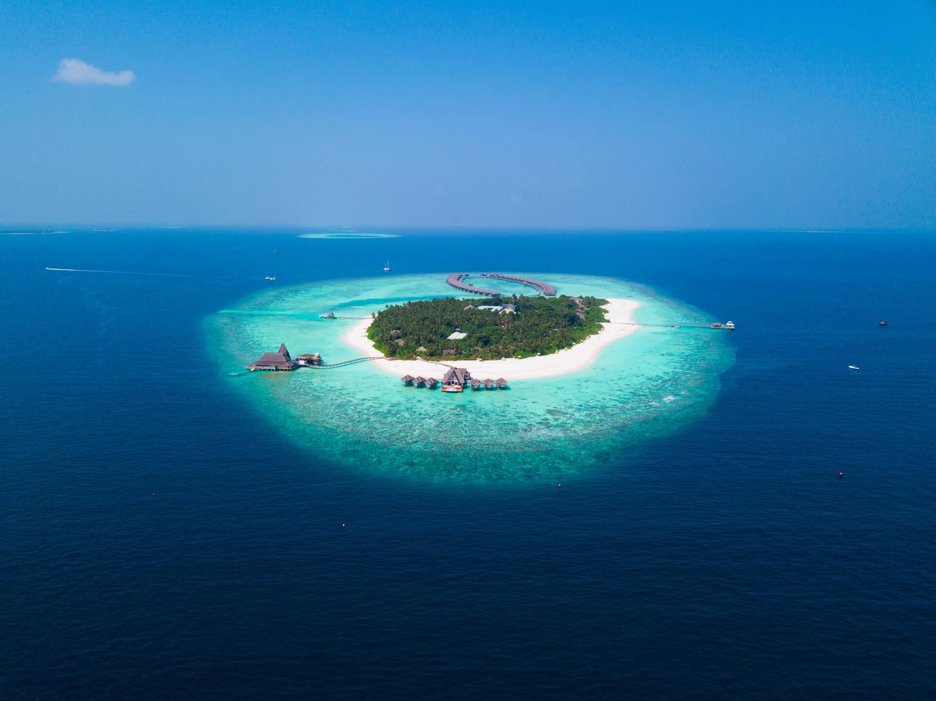 10 Best Islands in Maldives for Honeymoon