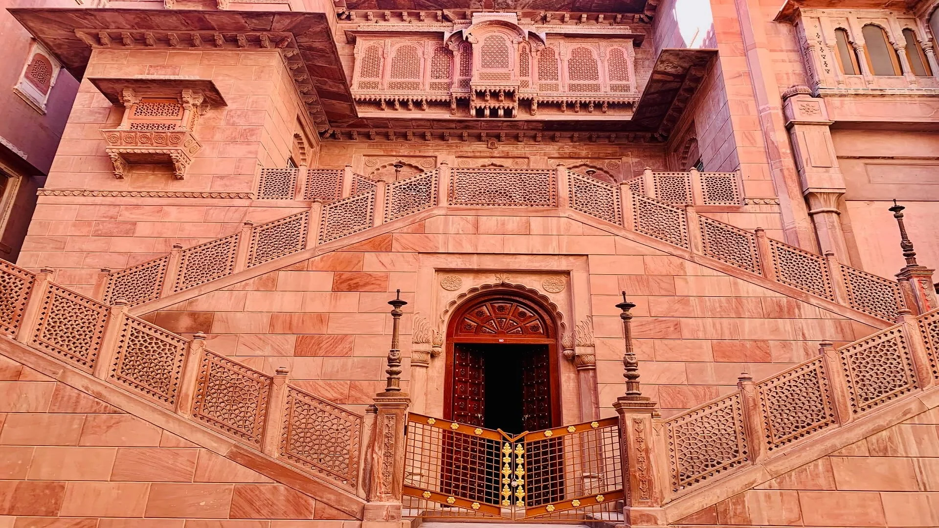 Famous Historical Hill Forts in Rajasthan you must visit3