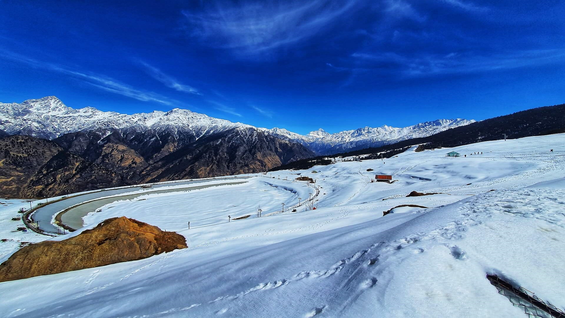 Top 11 Hill stations in India have snowfall
